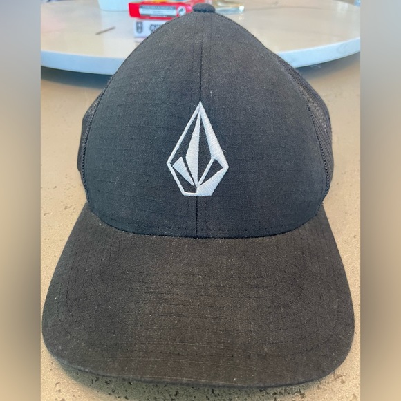 Volcom baseball cap - Picture 1 of 4